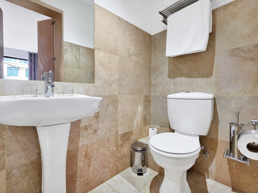 2 Bedroom Property for Sale in Cape Town City Centre Western Cape